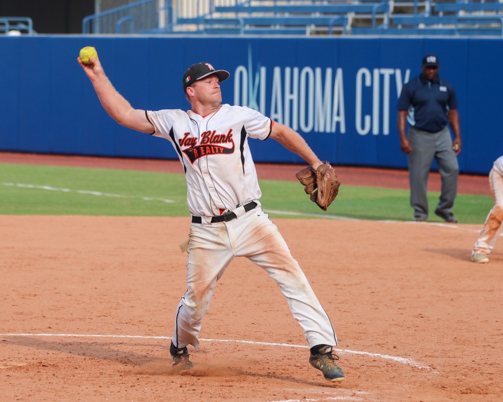 player pitching