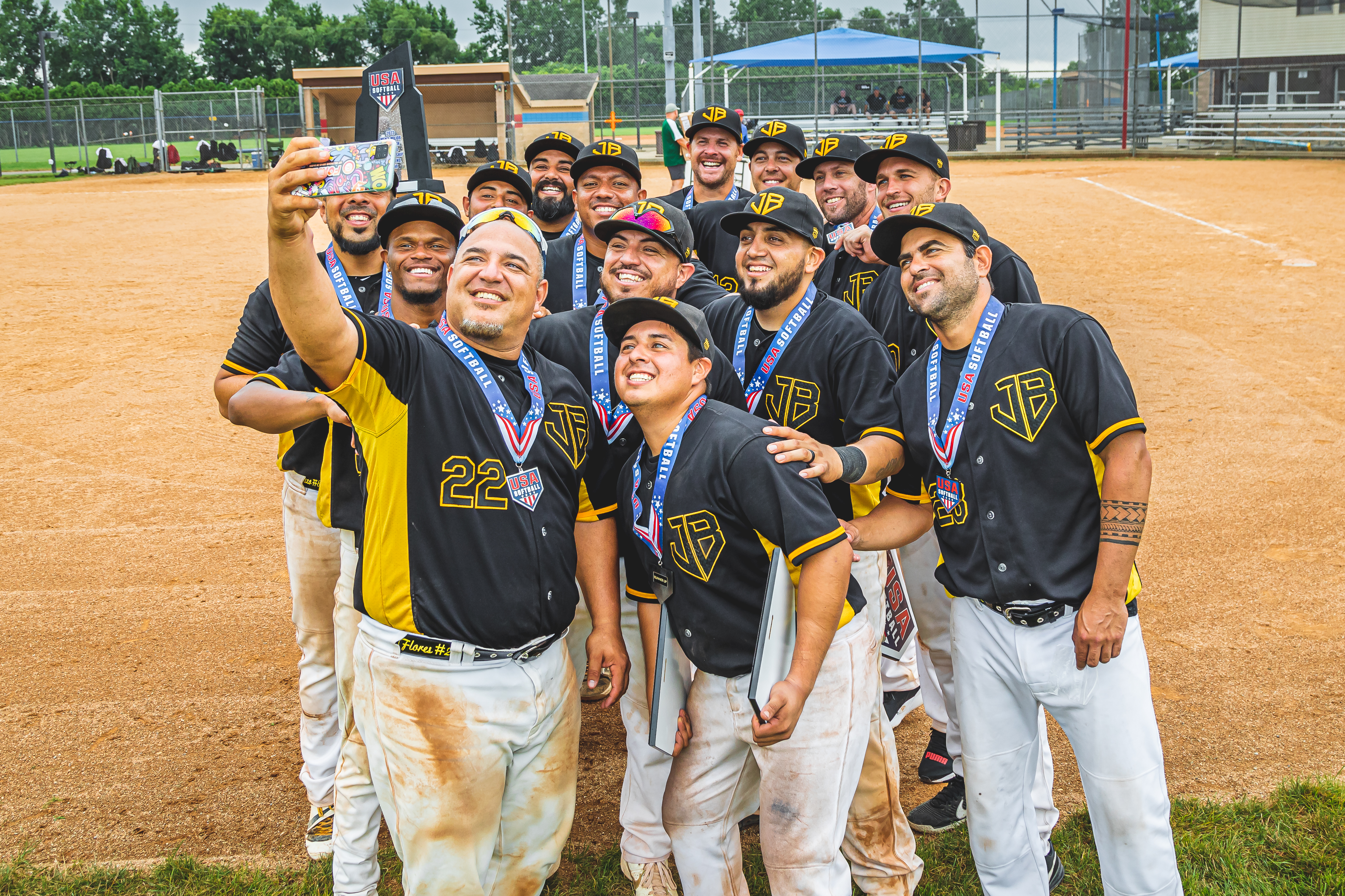 amateur slow pitch softball