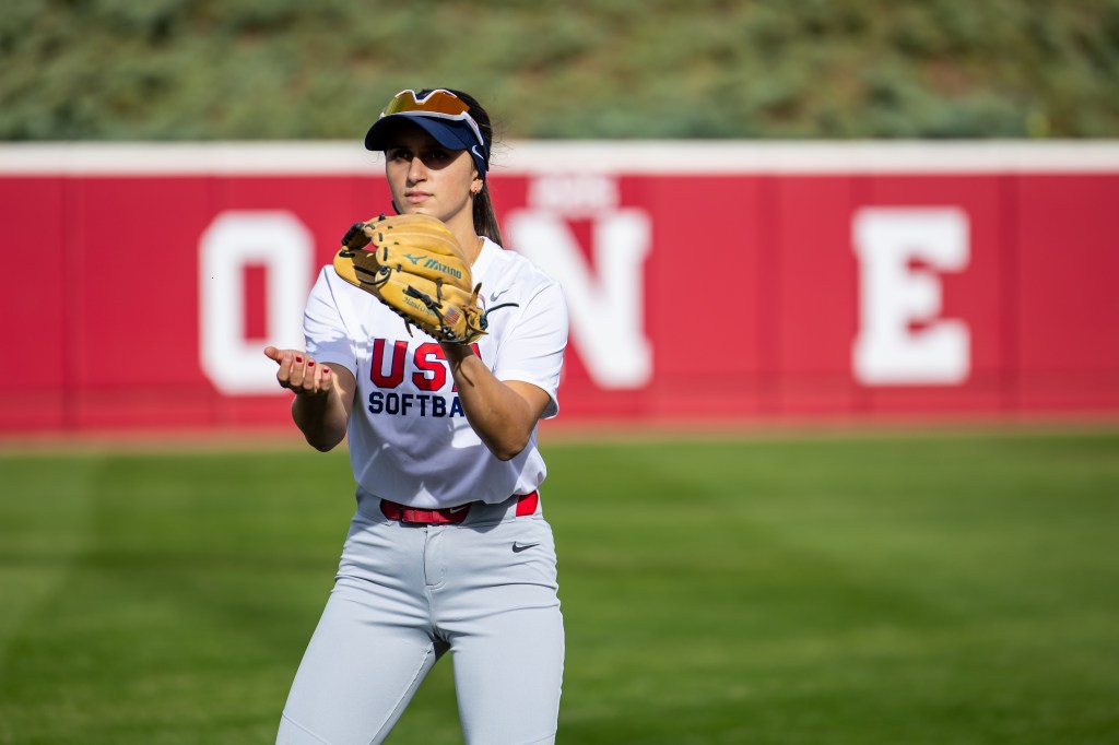 Ana Gold - USA Softball